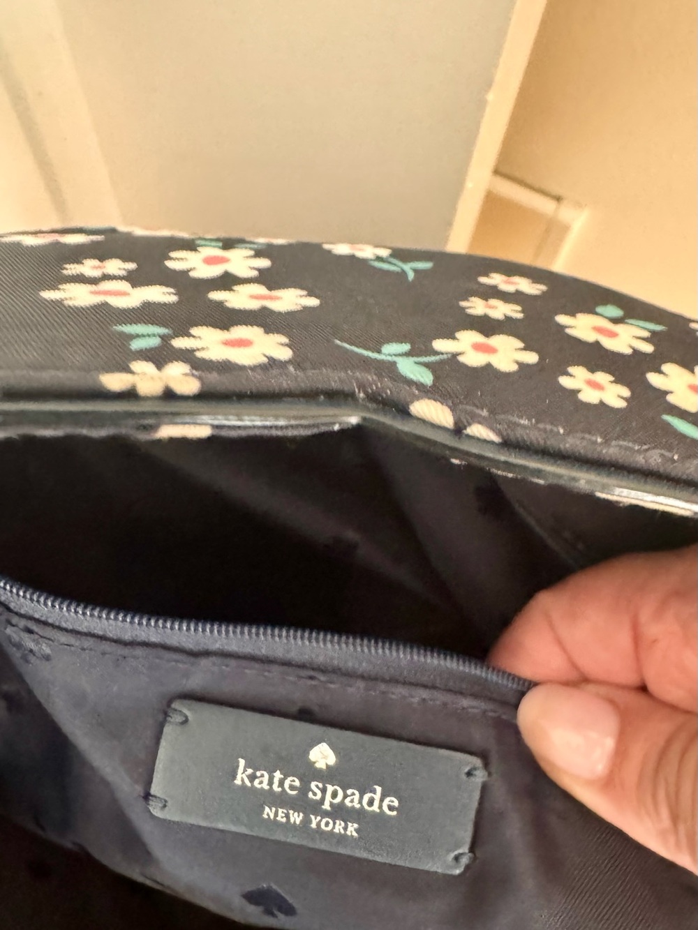 kate spade Navy Tote with Pink and White Daisy Print - Picture 5 of 5